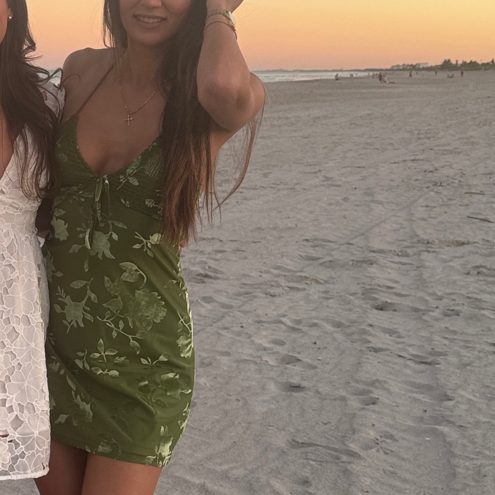 Hello Molly Green Floral Mini Dress - Picture 4 of 5